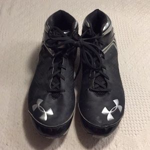 Underarmour football cleats